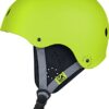 Leuchtend gelber Mesle Wassersport Helm Ragnar mit abnehmbarem Ohrenschutz, geeignet für Wakeboarden, Kiten, Kajakfahren und Segeln.