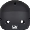 Mesle Wassersport Helm Ultuna in schwarz mit abnehmbarem Ohrenschutz, ideal für Wakeboarden, Kite-Surfen und Kajaken, CE EN 1385 geprüft für optimale Sicherheit.