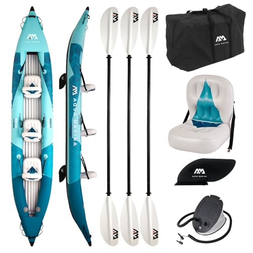 Aqua Marina Betta 475 aufblasbares Kajak Set mit 3 Personen, 475 cm Kanu Boot und Paddel auf einem weißen Hintergrund.